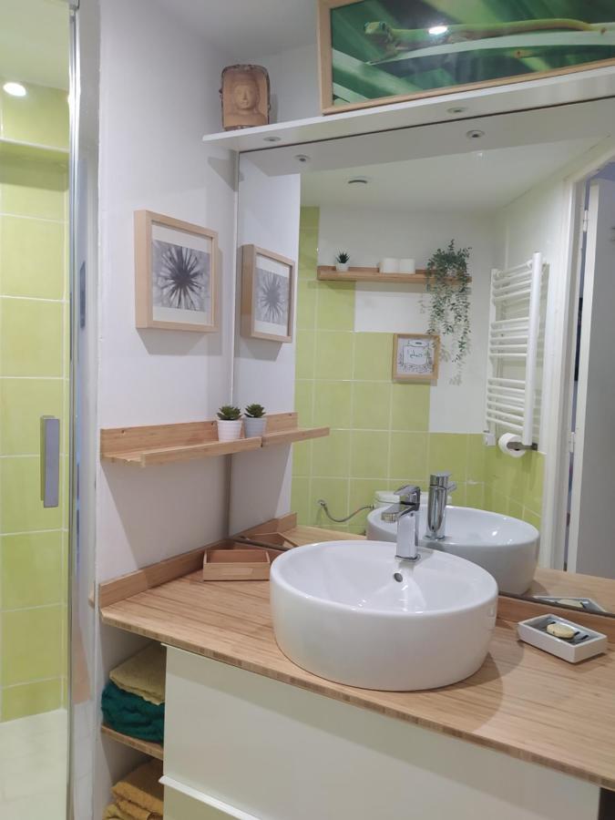 Les Mondes - Appartement Bas De Maison Ensues-la-Redonne Buitenkant foto