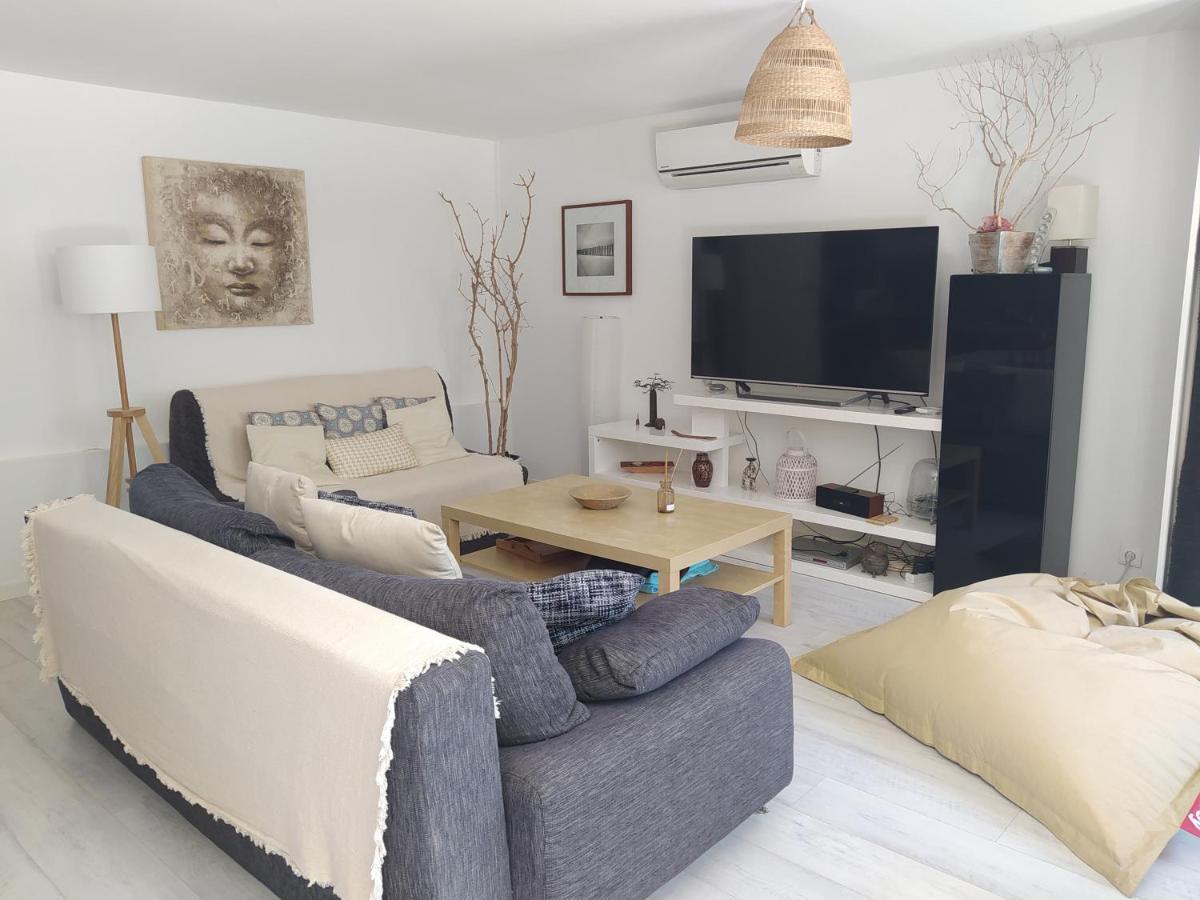 Les Mondes - Appartement Bas De Maison Ensues-la-Redonne Buitenkant foto